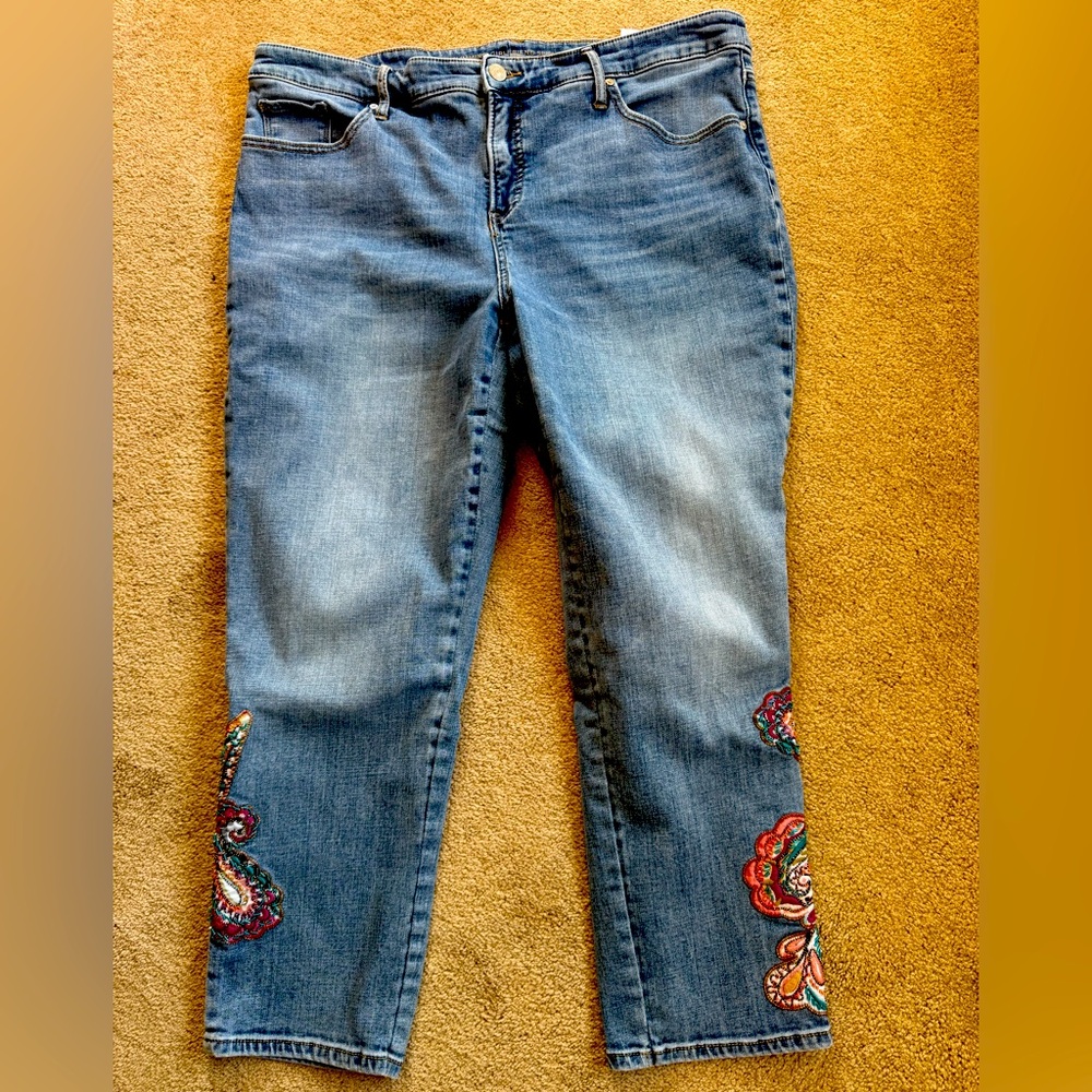 Chico’s embellished so slimming jeans, size 3 (size 16)
